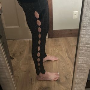 Victoria Secret Knockout  legging with cut outs